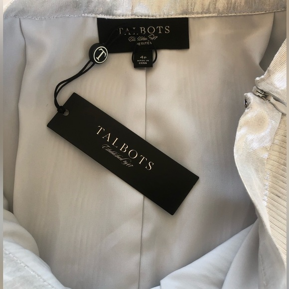 Talbots silver pleated 4P skirt and metallic gold wristlet - Picture 6 of 12